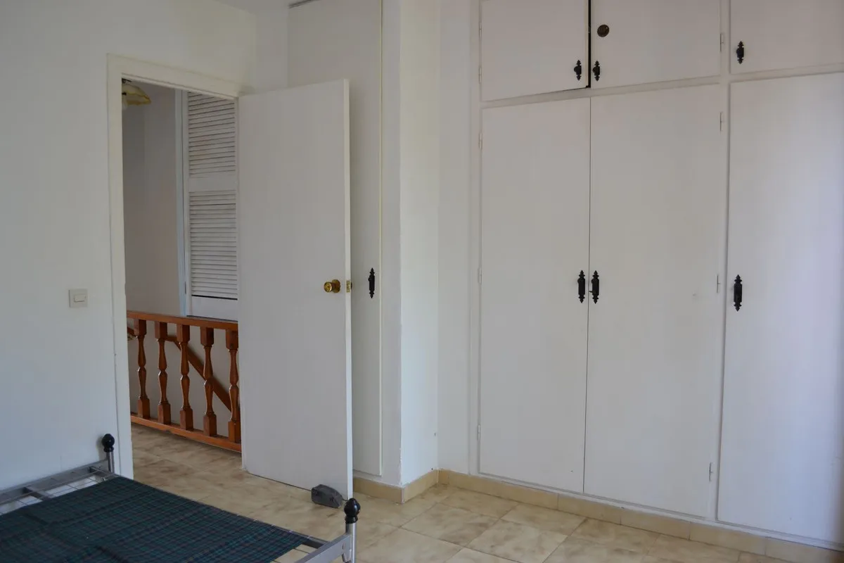 42ab351c-3e1a-4704-b9c8-8e7da7f33591