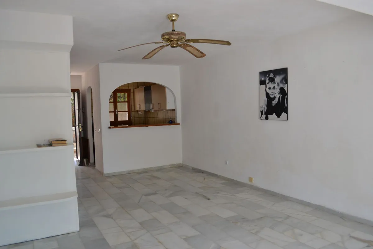 5e0865f2-93d9-462c-b760-87de44986454