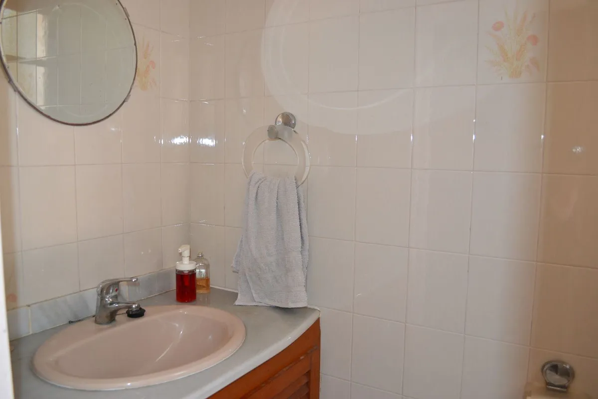 946c528d-ceb2-45de-8227-5c7141185e18