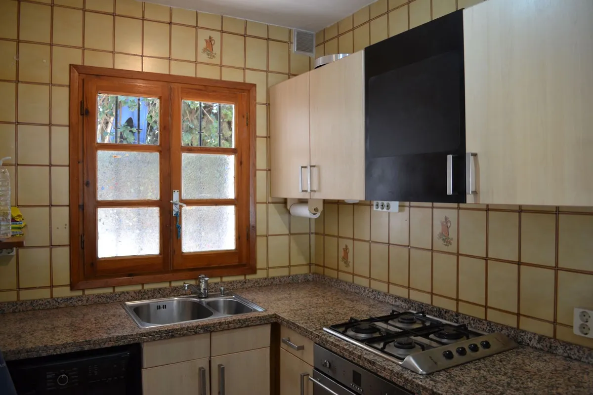 b2fafbed-815e-4dfe-835e-b5d3a0eb54fe