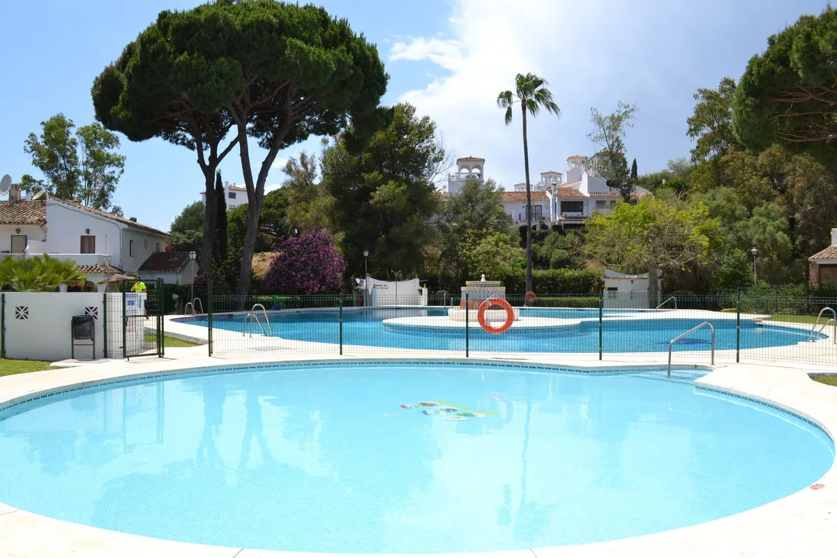 dfe5f734-641b-487b-89d9-2629ffb38e5b