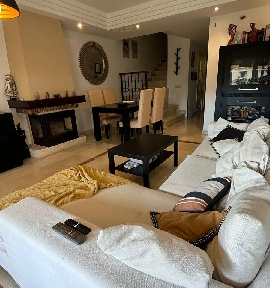 0560ee3a-4efa-4303-84f0-bd4beab523cc