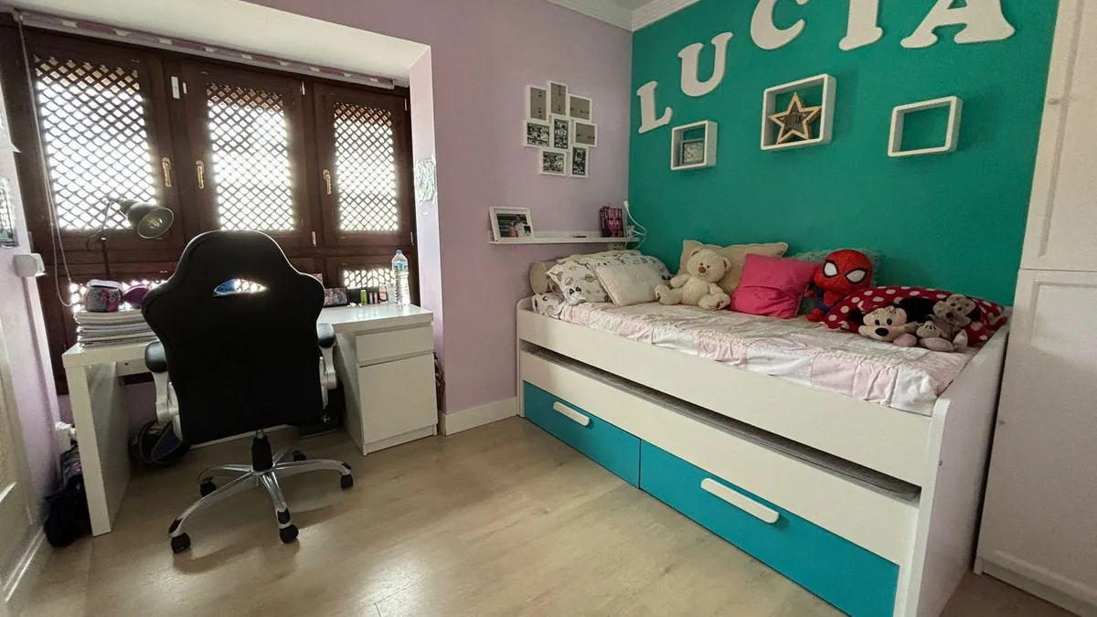 2ffae699-6ec1-4000-8680-1d724c6b1006