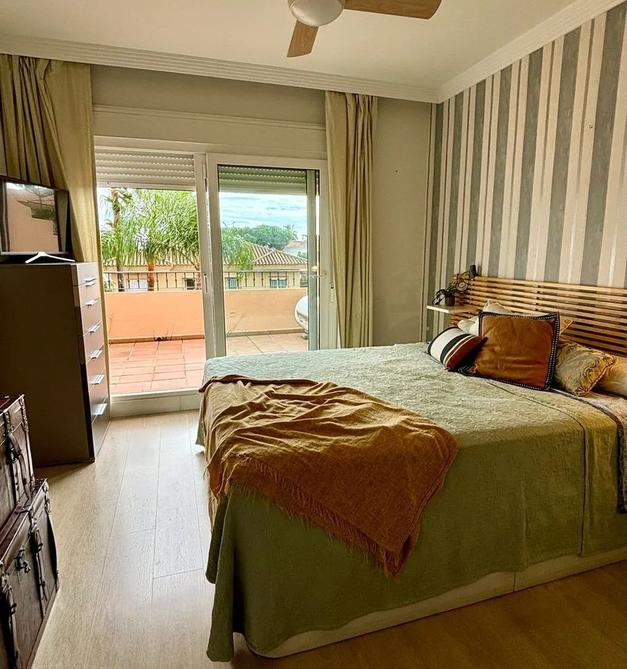 37524a04-b7f3-4aa6-adbe-342232fcfcf6