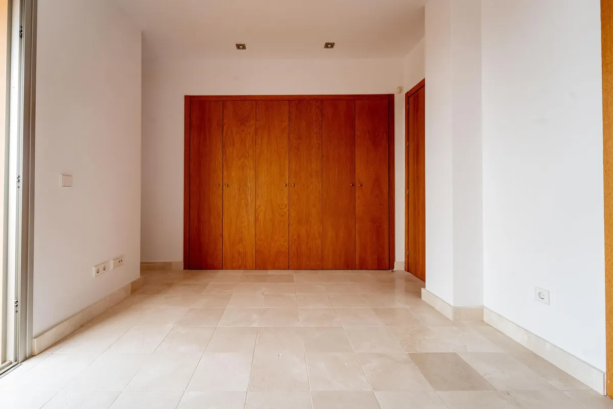 90c8bed6-373d-4aee-921a-40c7579fe731