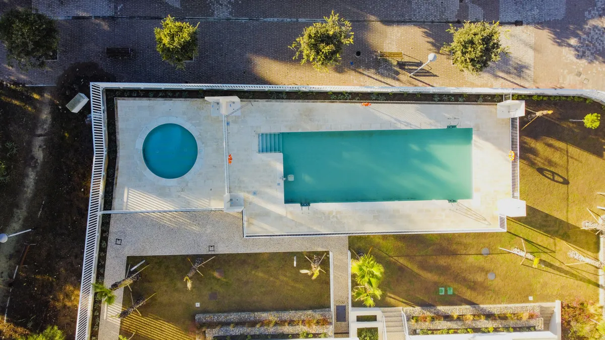 ad776d91-fa34-4e37-a7e9-f34285786bcb