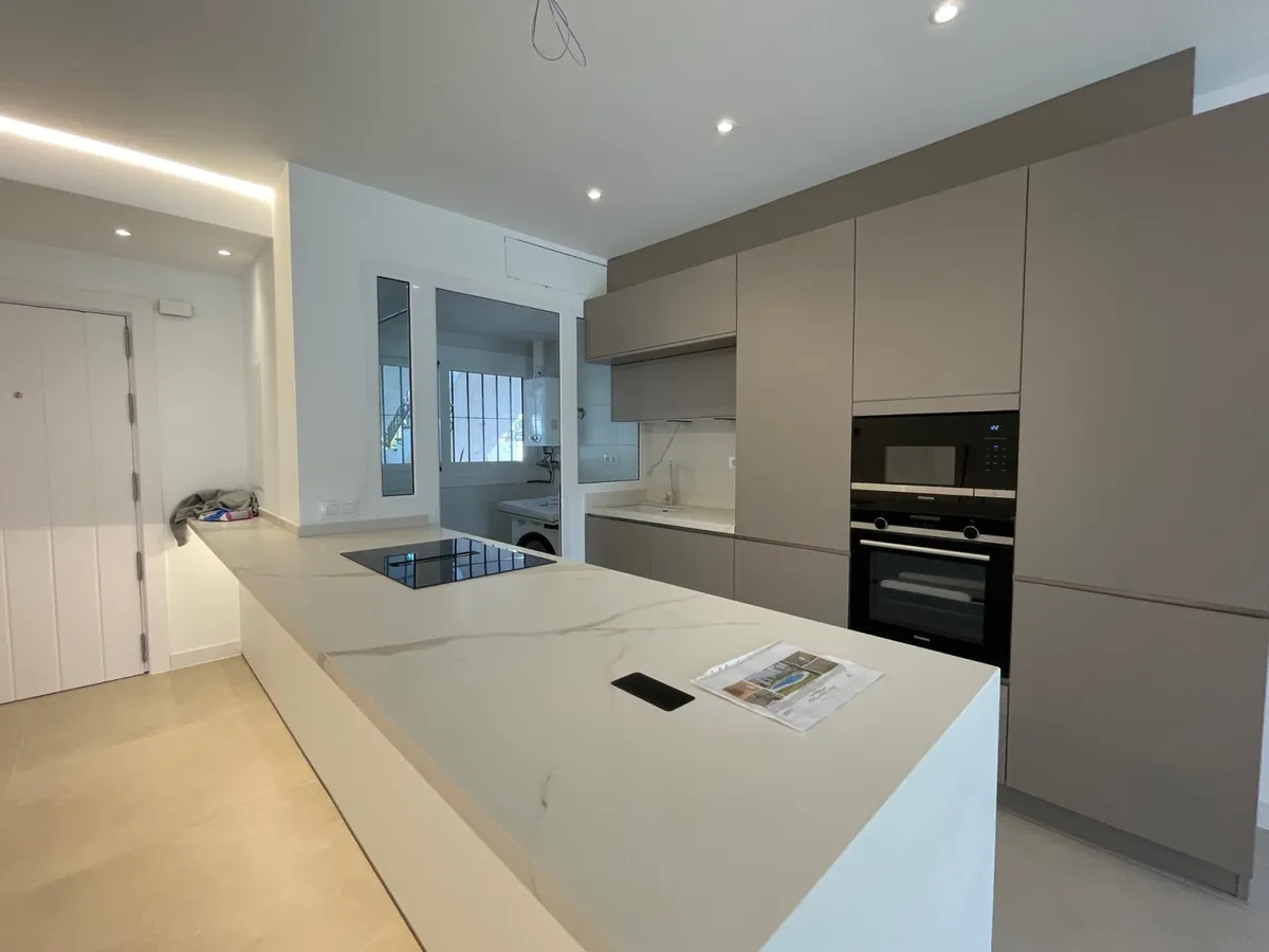 cc2ebcb9-b92d-4a0e-ad5c-1eddce062f55