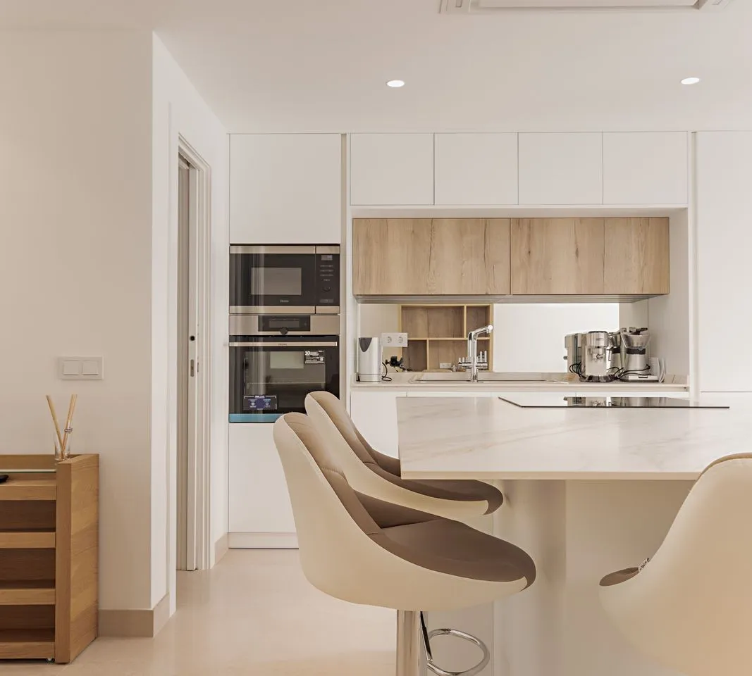 ee1e73c3-a7bd-465d-8198-7e55f84e08c3