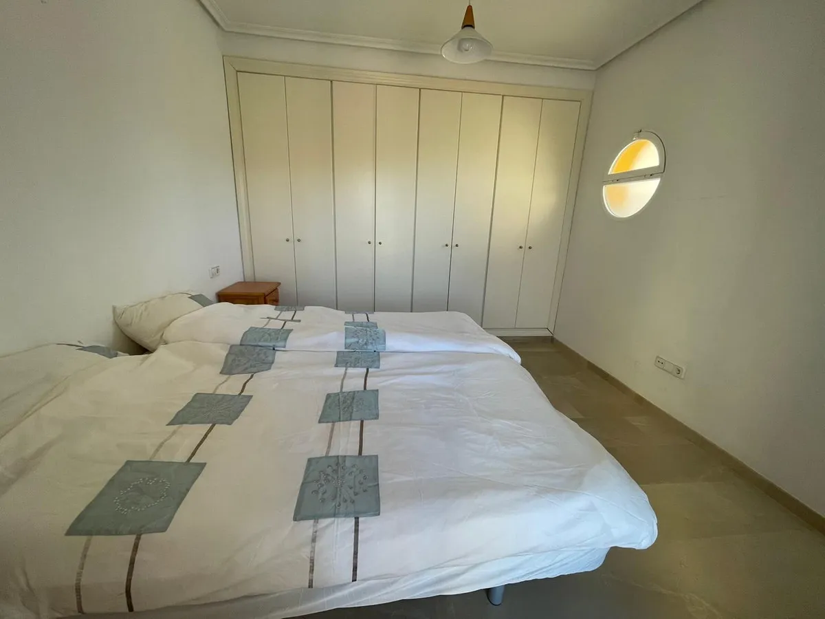 cb6d3996-cc12-4da8-b52b-6845a1341465