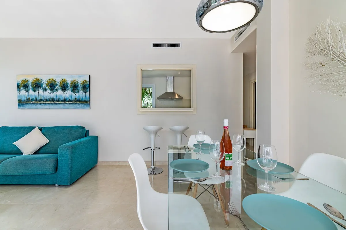 ec26e8b8-5a31-4468-b823-a1ce85e74426