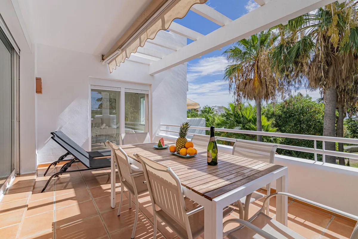 feaaa000-06c2-4af1-9cb6-5bc94e9d0314