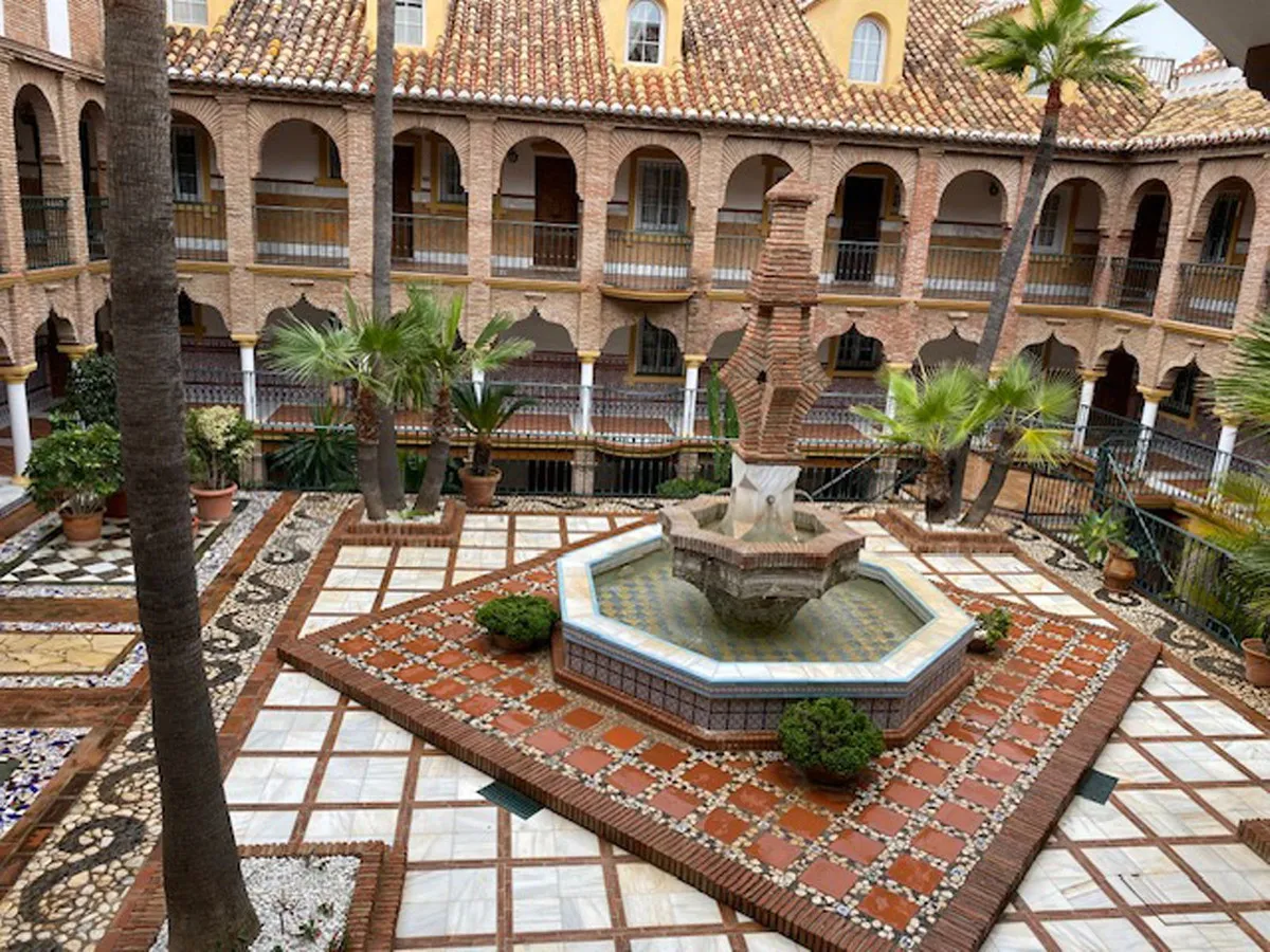 811714b2-4f64-439e-9bf0-62ca8e715140