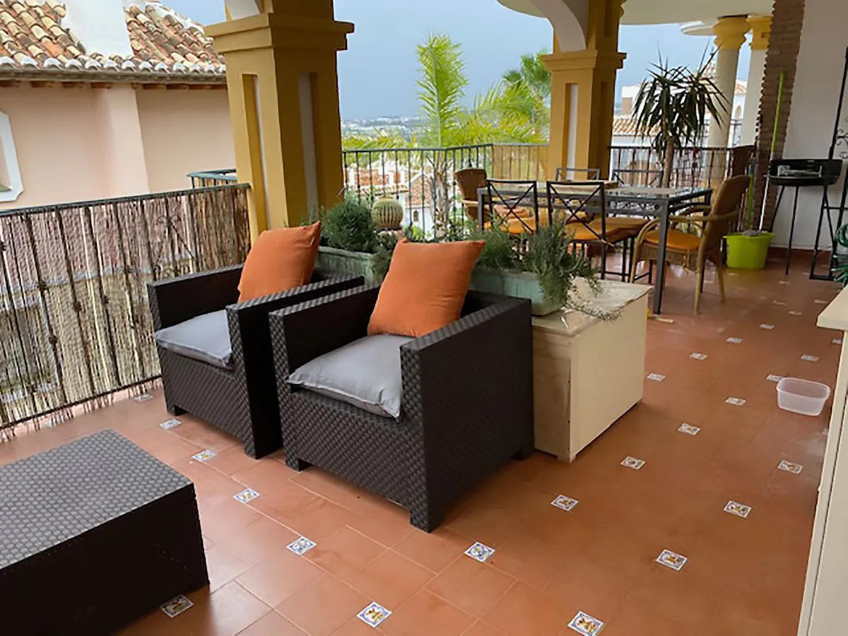 d03ad742-9316-4336-84d5-00c6c6468a56