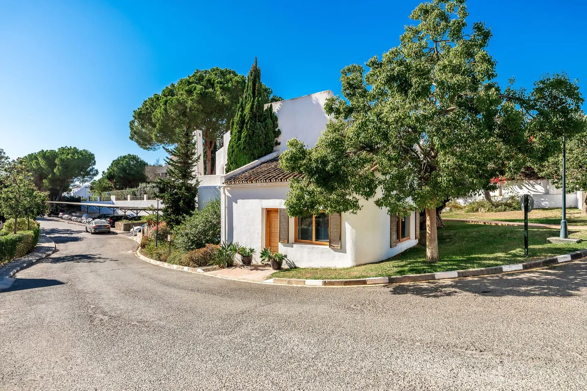 7ab29f30-77cd-4c94-b87f-7e6ef619035b