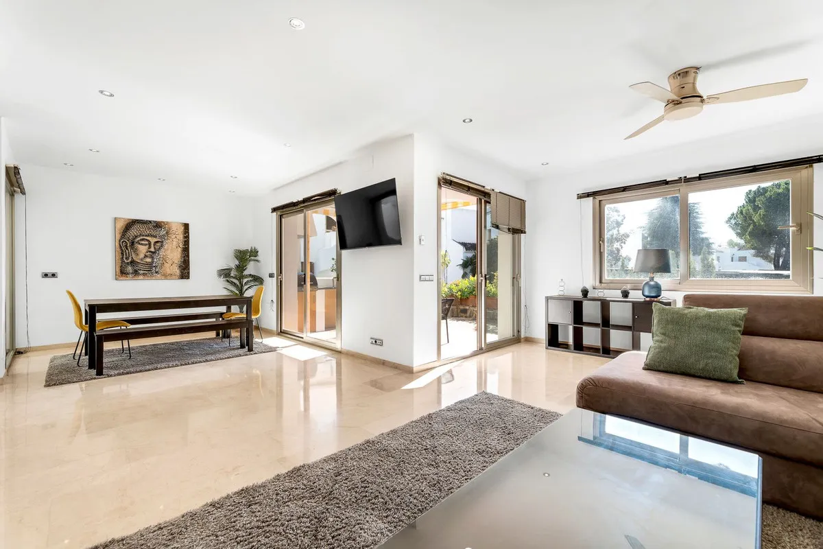 ca2ded6d-3d38-418a-bf9a-24e0846cb792