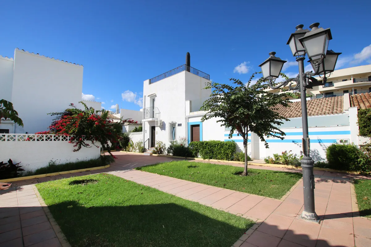 1b6d5ecc-eb9c-4626-87b3-16ad7850cda0