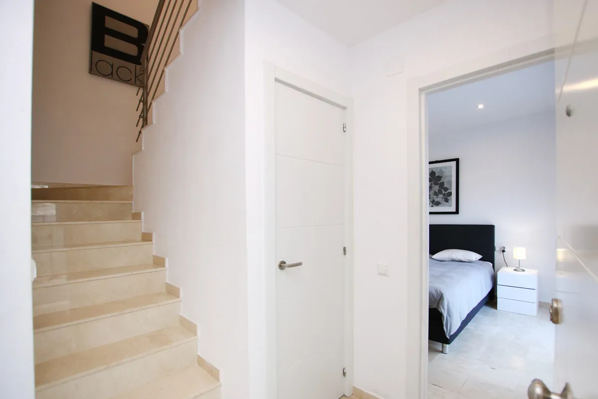 3ffeee72-5720-4a8f-a8a8-cd219f393597