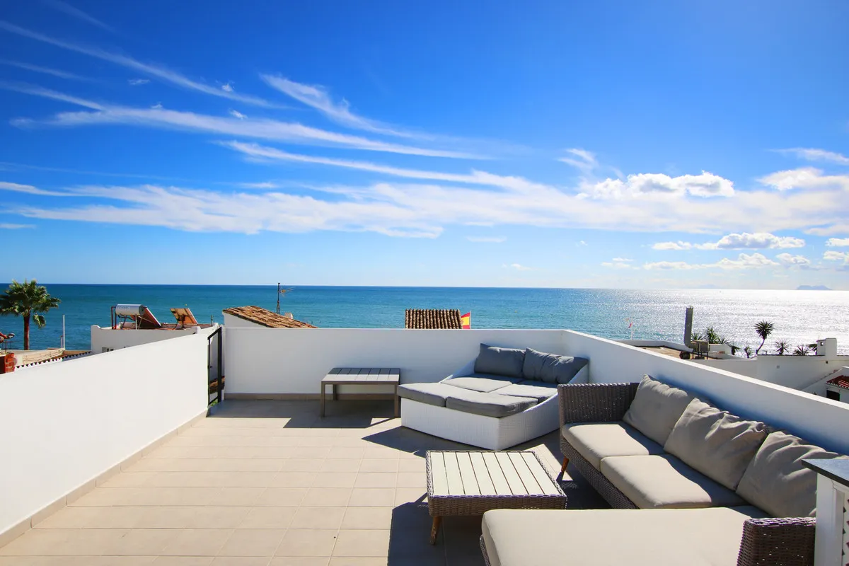 ffe88f95-12d8-46a4-b989-14ed3b426711