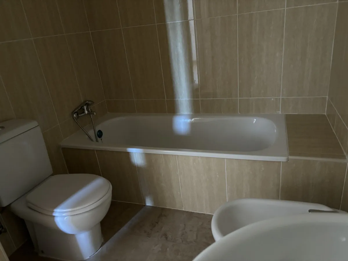 c8aa6c0b-f348-4a00-9eb6-baac7f615c67