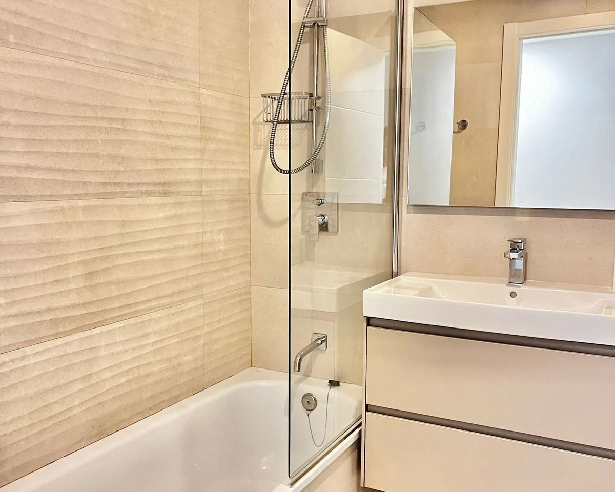 d95de16f-d83e-4b96-828f-0fe5eacddcf3