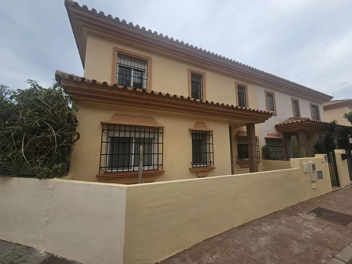 245e8b6d-4ef9-423f-ba2a-c4e646adcaa0