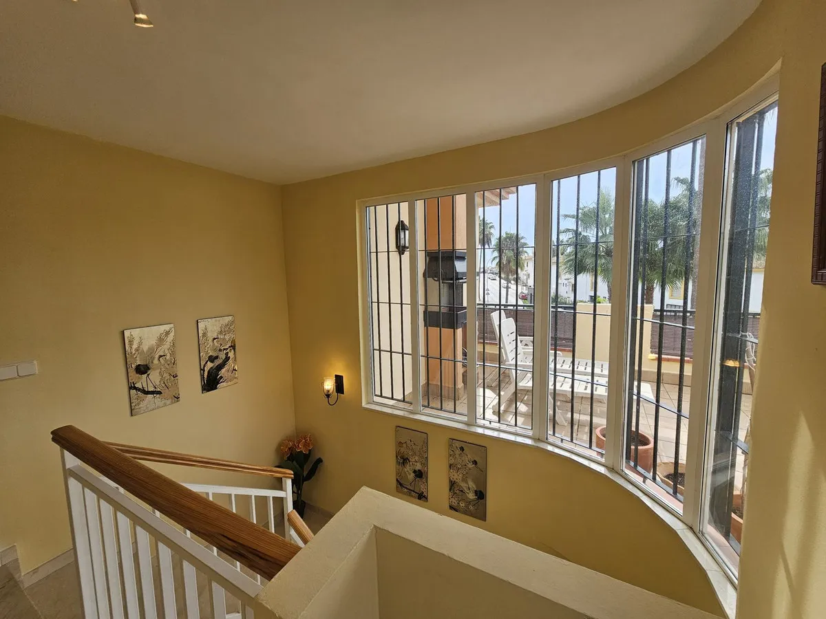 cf2794d5-a3c7-4f9a-86f8-0139cb67f739