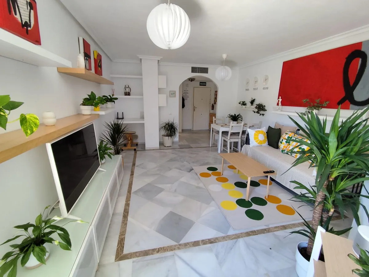 b0093ae2-deea-48fc-bad5-10c84fe21a9c