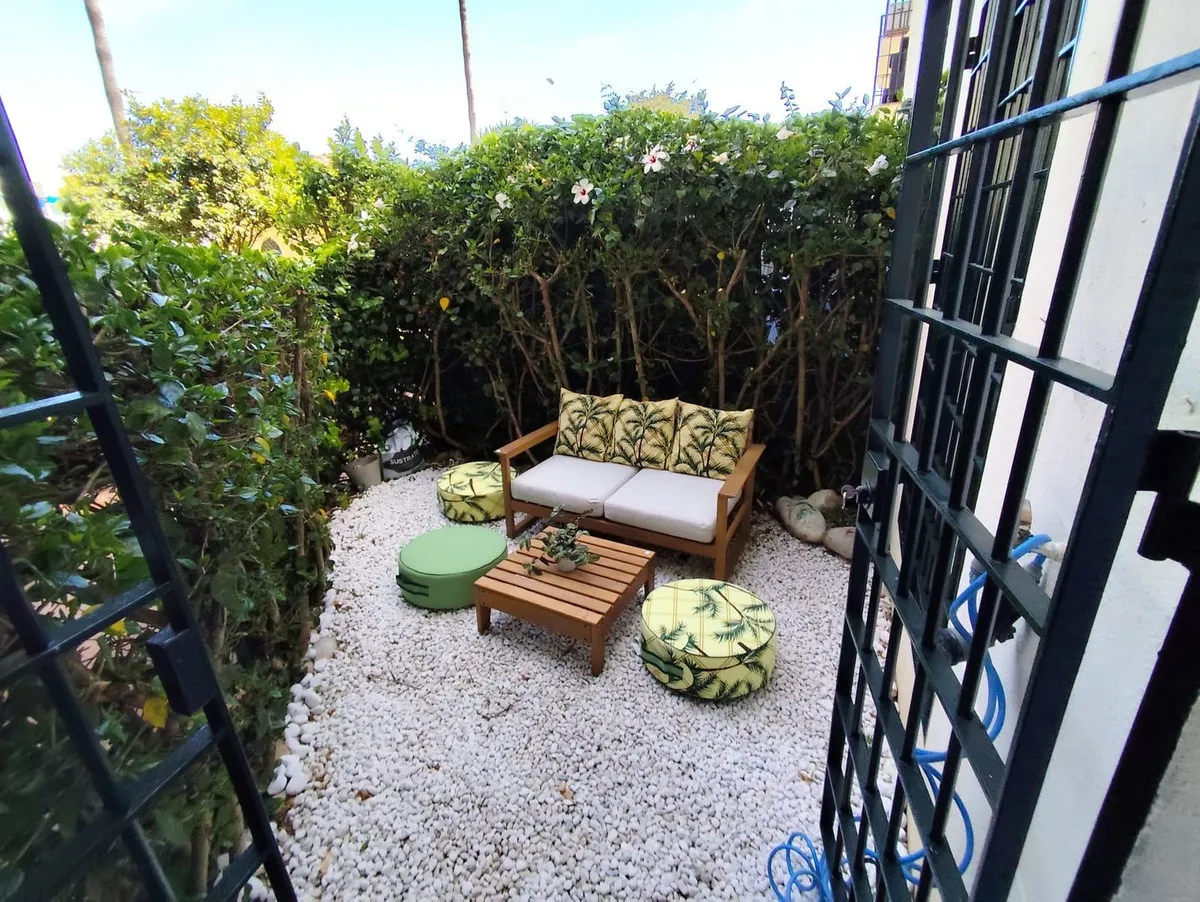 c656a738-a168-4650-8bf8-ac7ba5a6b0d9