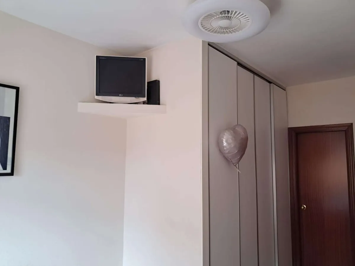 3f39759a-7d9c-4575-9299-f980b79e2591