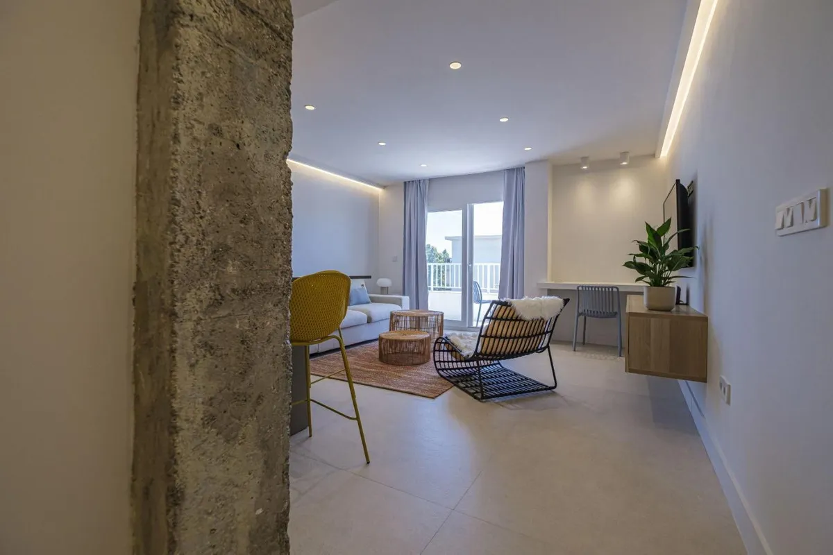 96f76253-b987-414c-8470-825bf2db6c4f