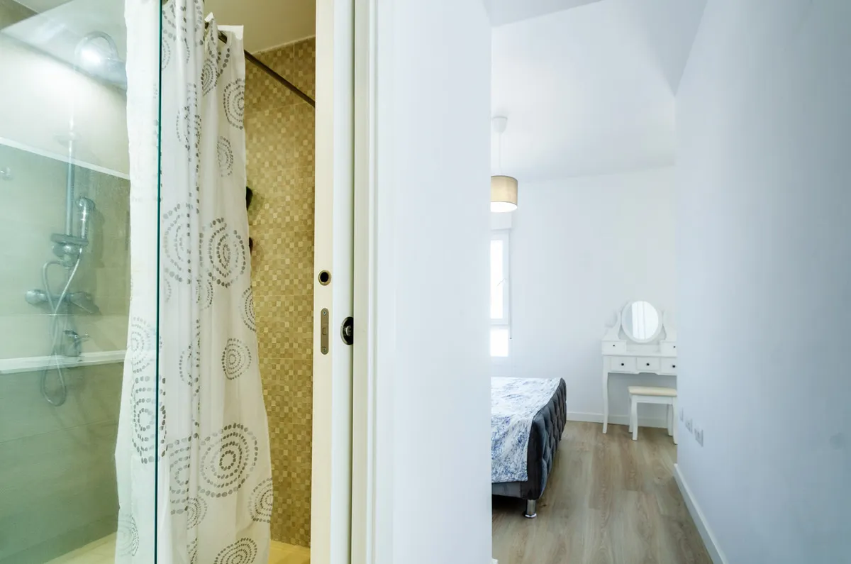 fcbb2dcf-5cf3-4365-83b3-fee911fa9783