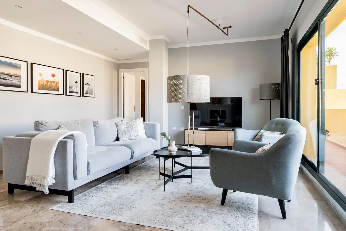 c8264c95-b7ae-4215-b469-93116b6c3baf