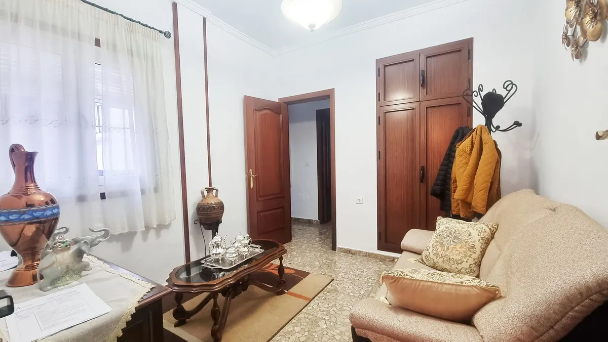 d9127faf-7d19-4c1f-8a37-3d83691bbd39