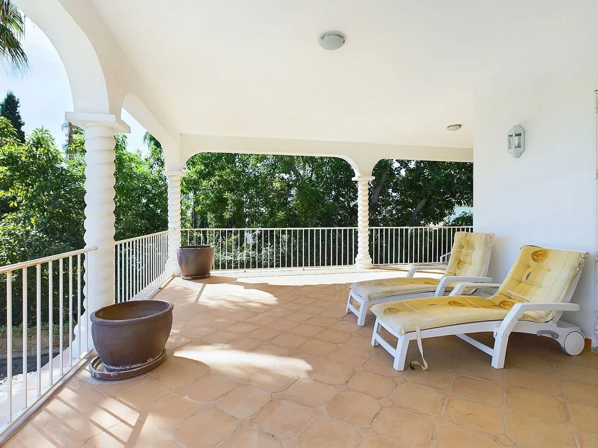 5bb609bc-08bd-4511-bad6-3a515f1e0cde