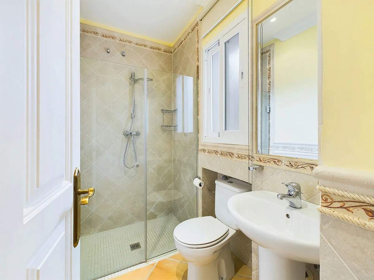 a6107977-6154-4234-ad22-5ac09e2f8a58