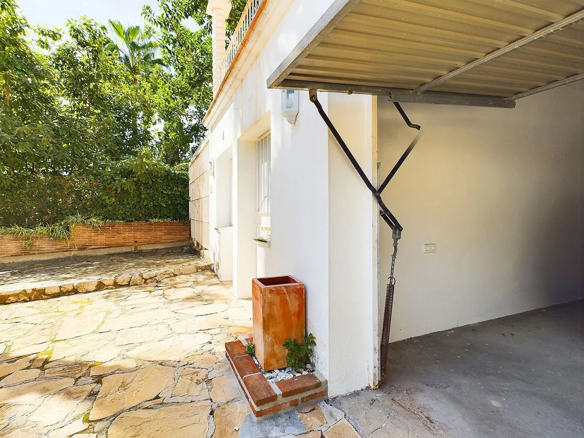 f660550d-2cdb-4971-8c8d-2b97d8067804