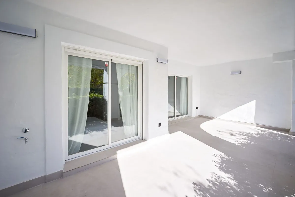 e58be2c2-f005-4aad-8e0a-0046dec83e34