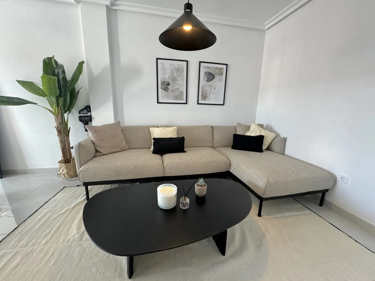 a7d867f5-2122-4643-9d68-3743f3c276c1