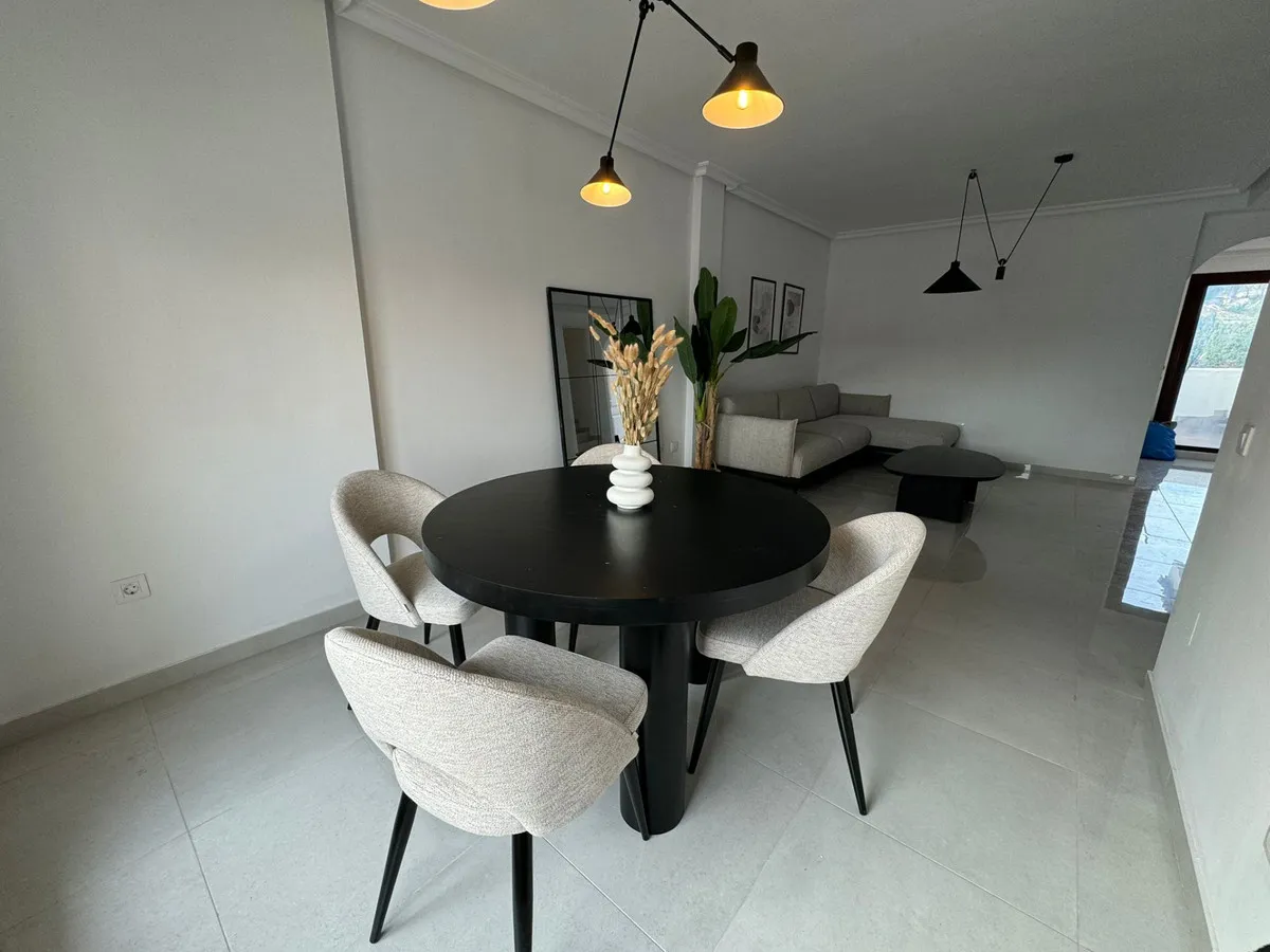 a8a1d7ae-bdba-4f1d-915a-07efcaf0e6bd