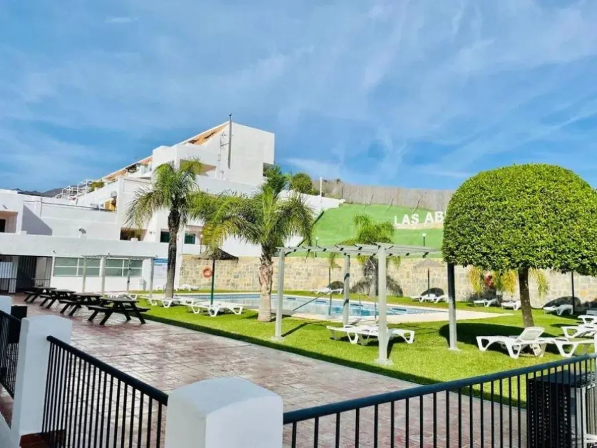 c17e1ebf-e6b0-4092-9852-5a579a462f83