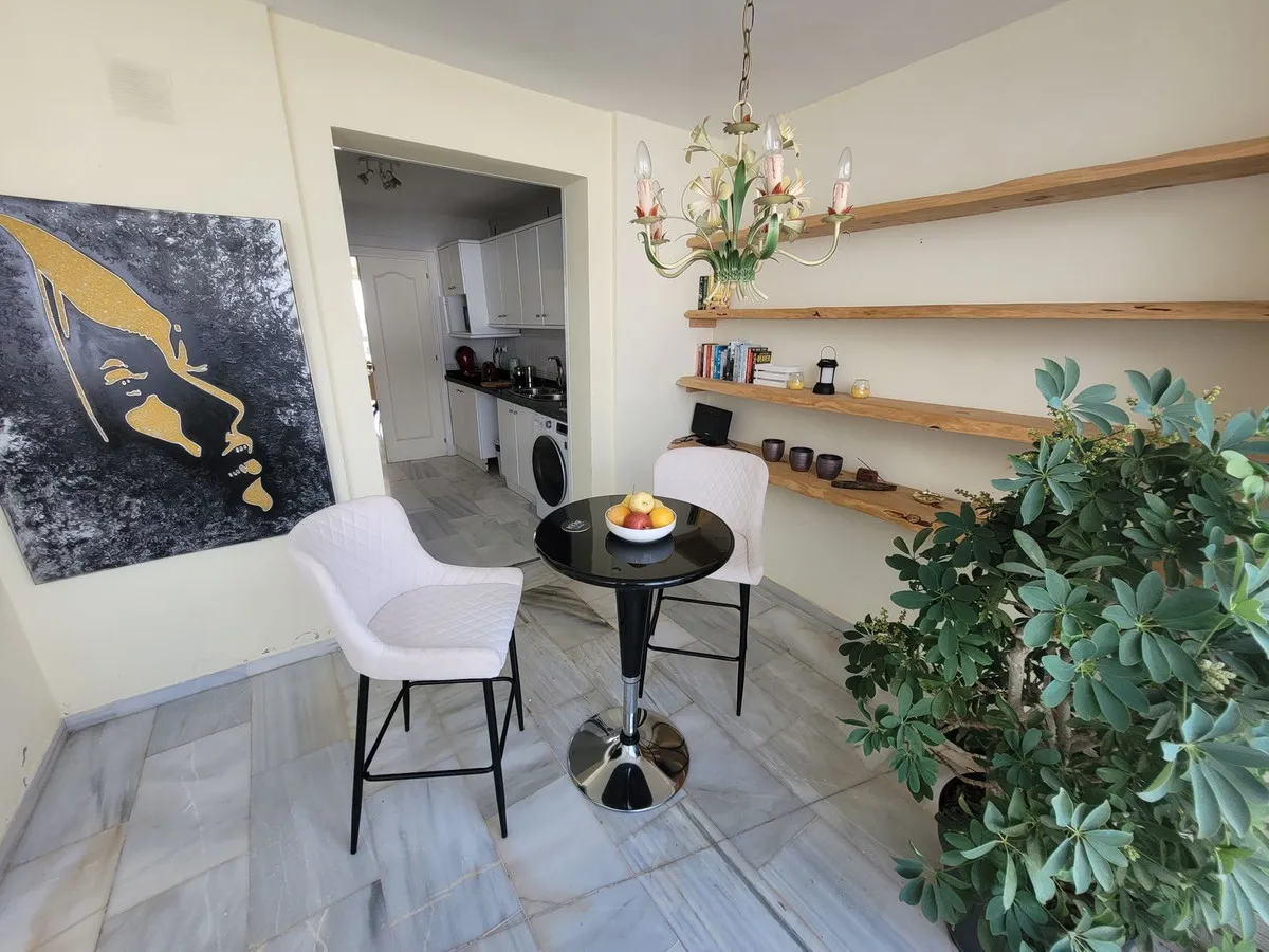 348cfc5f-38b3-46ad-a45b-70a451db9692