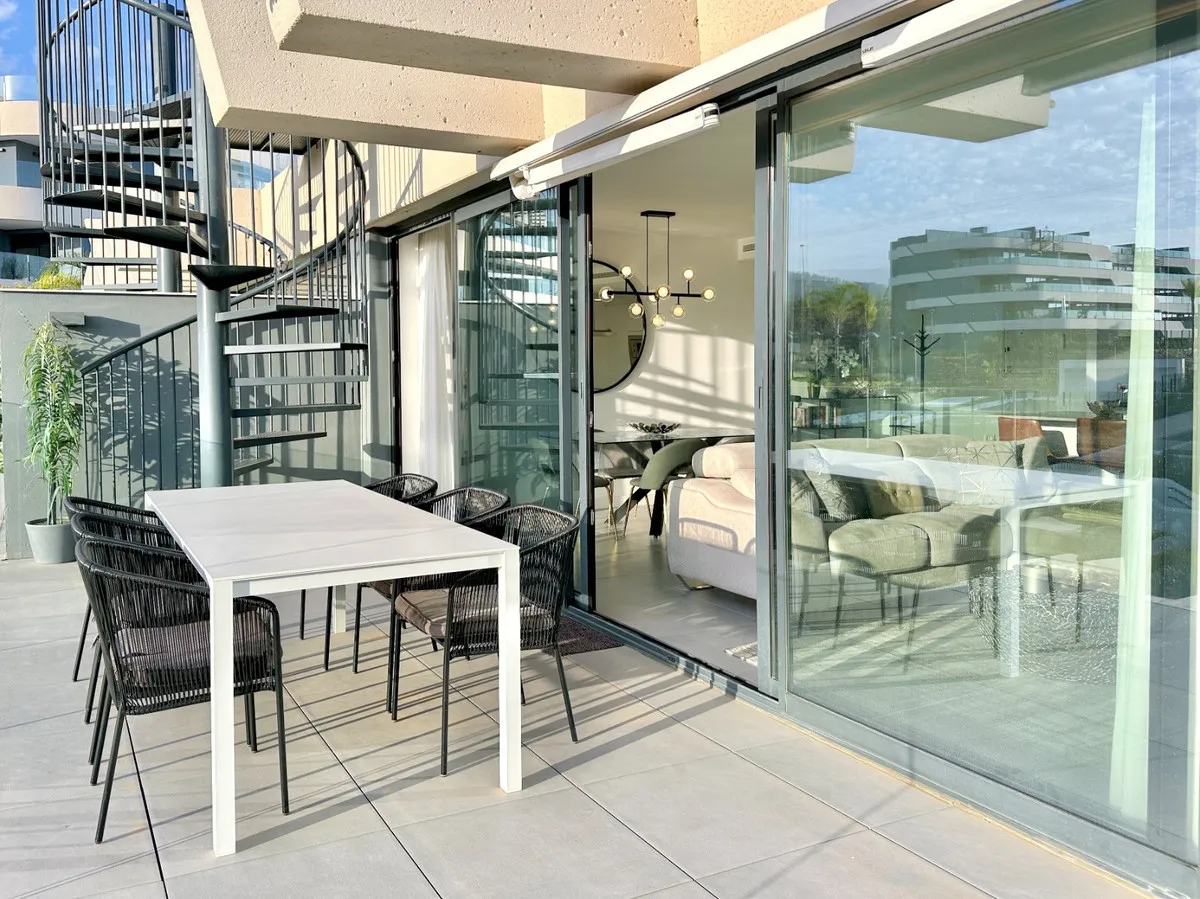 baa54d40-5658-4e5e-8365-86ed4ac90141