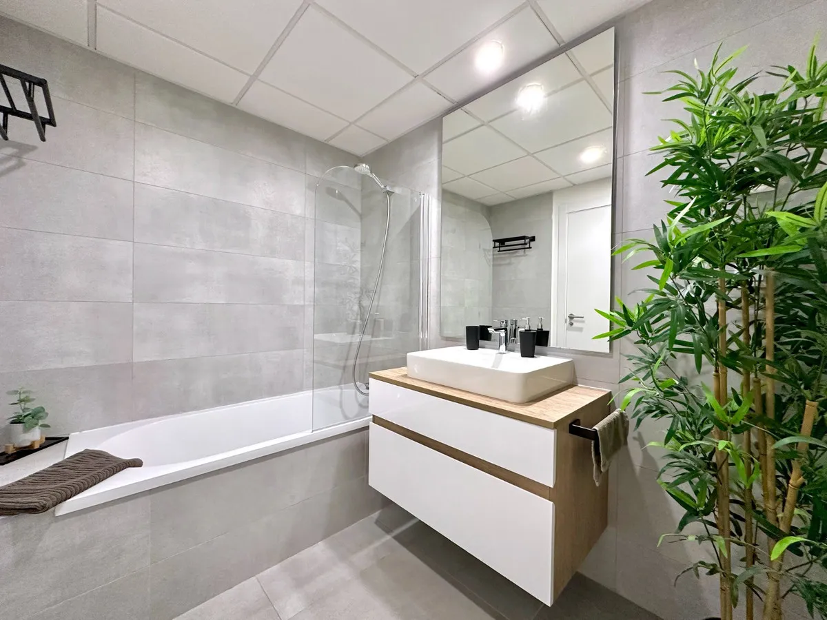 c35940a7-42c9-4770-9ffe-d22ed935bb8f