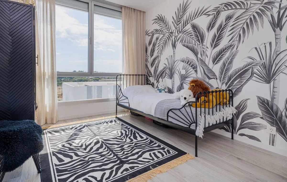 6dba0893-4248-4d92-afa6-579c6243c6bb