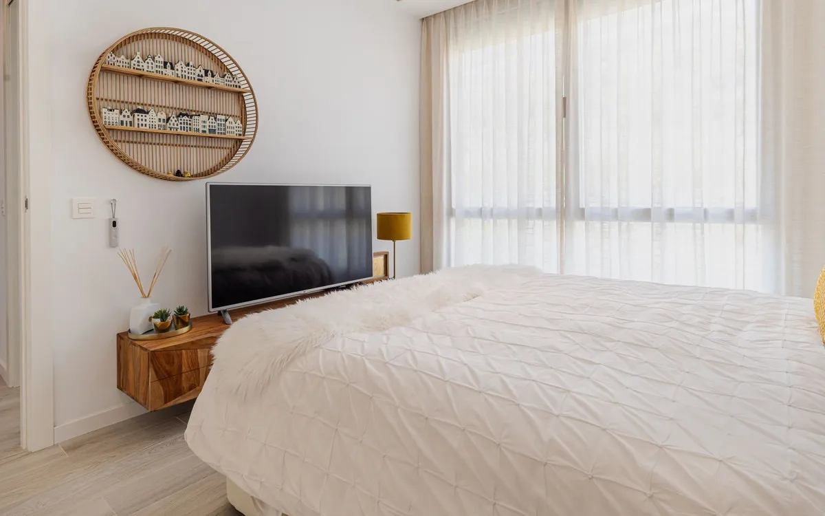 b7fd1def-106a-44f5-b122-4dd153e33170