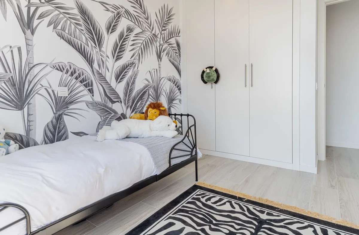 d321e13c-d24c-4d11-b80d-18b7a6c7caa4