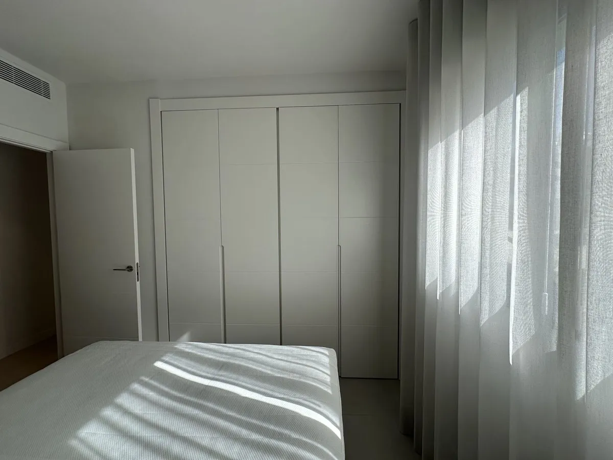 d8baf14a-1bbd-45ce-8e04-c8e59f16330c