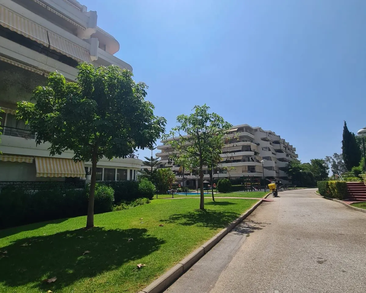 568047f1-8e28-4d7e-a7c4-3ae790b63e37