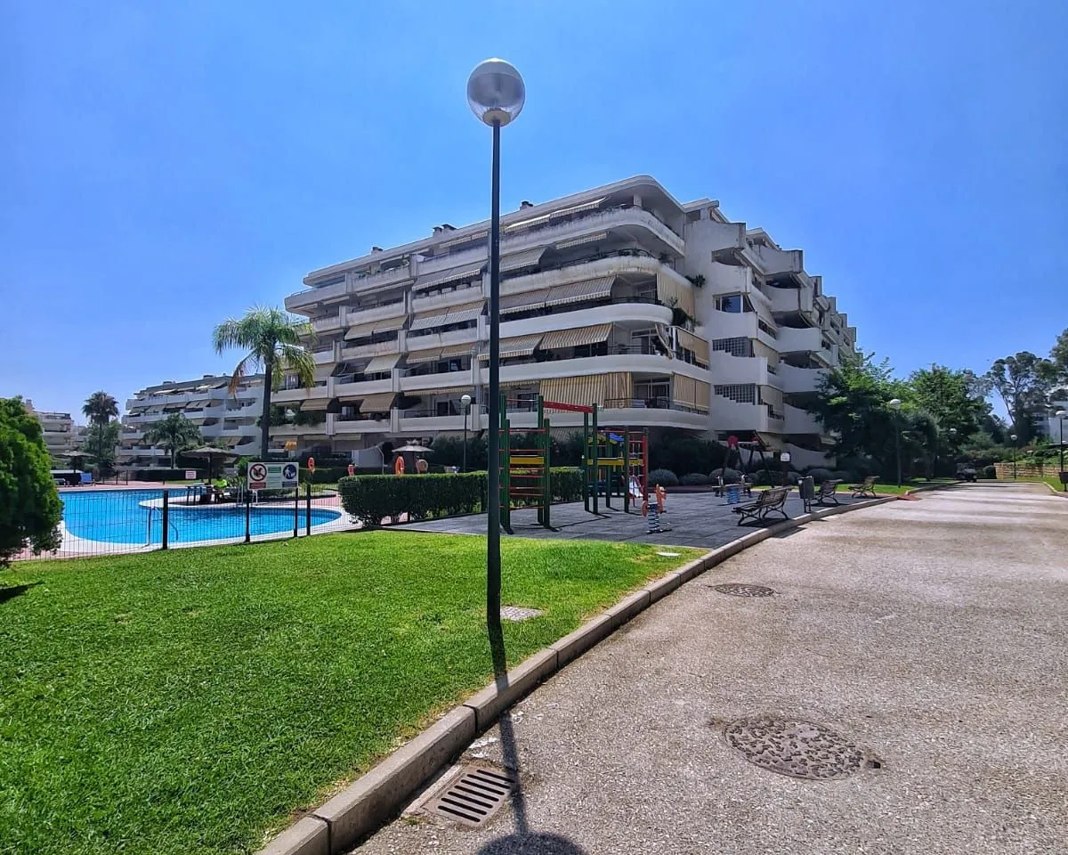 c4560acb-7e89-4c39-bbeb-d4ff154b947a