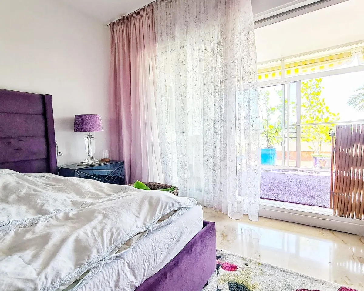 ea6280f7-bad1-4cb4-b69f-a6c997923a30